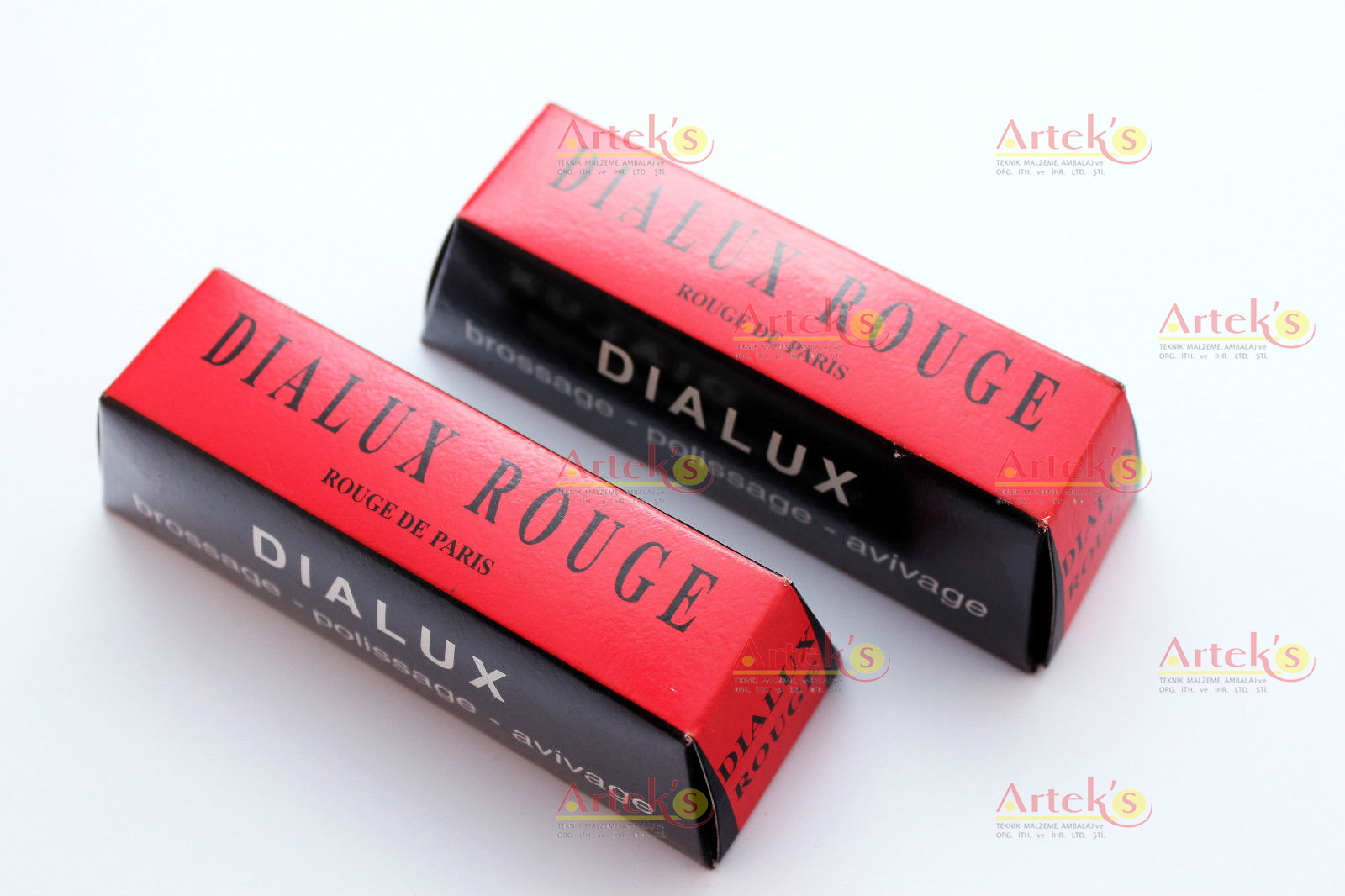 Kırmızı Cila Dialux